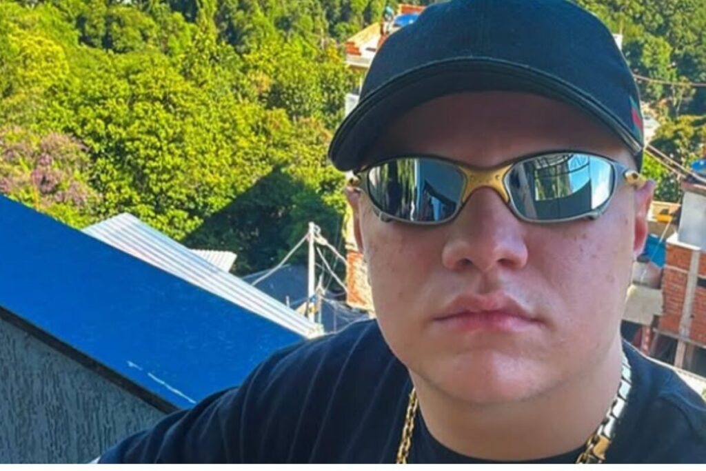 filho-de-deolane-diz-que-cigarro-eletronico-matou-amigo-e-faz-alerta