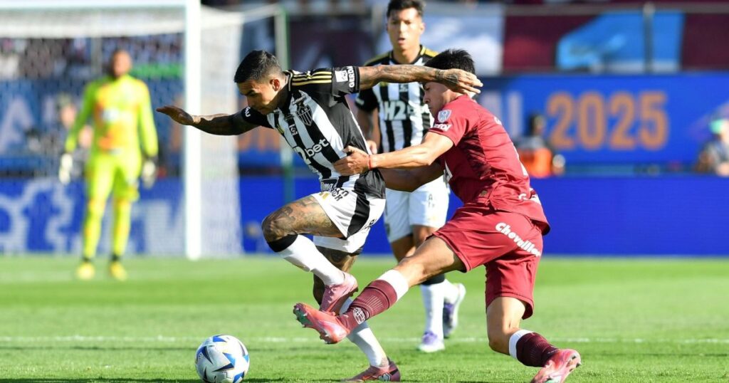 lanus-encerra-fama-de-“fregues-do-atletico”-com-titulo-da-sul-americana