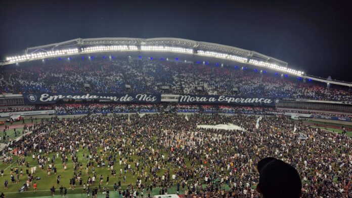 quem-subiu?-reviravolta-em-rodada-final-muda-metade-do-g-4-da-serie-b