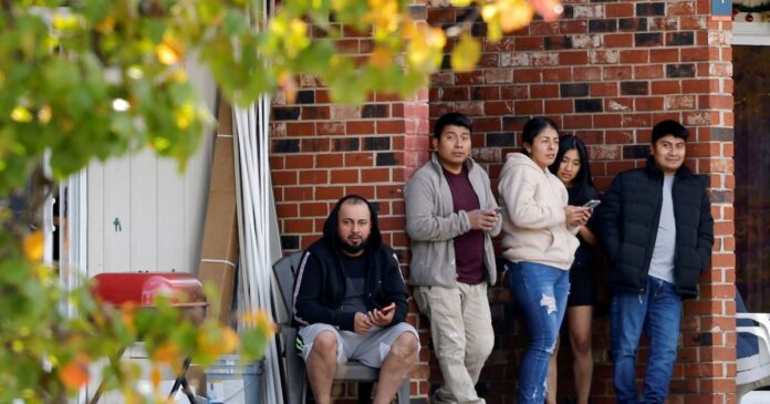 maioria-dos-latinos-nos-eua-diz-que-sua-situacao-piorou-sob-governo-trump