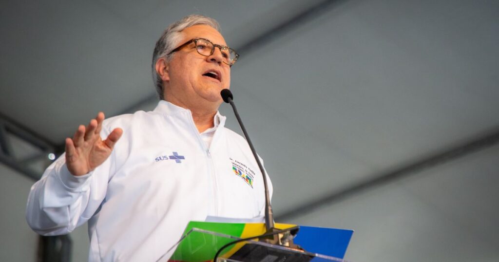 vacina-contra-a-dengue-sera-dose-unica,-diz-ministro-da-saude