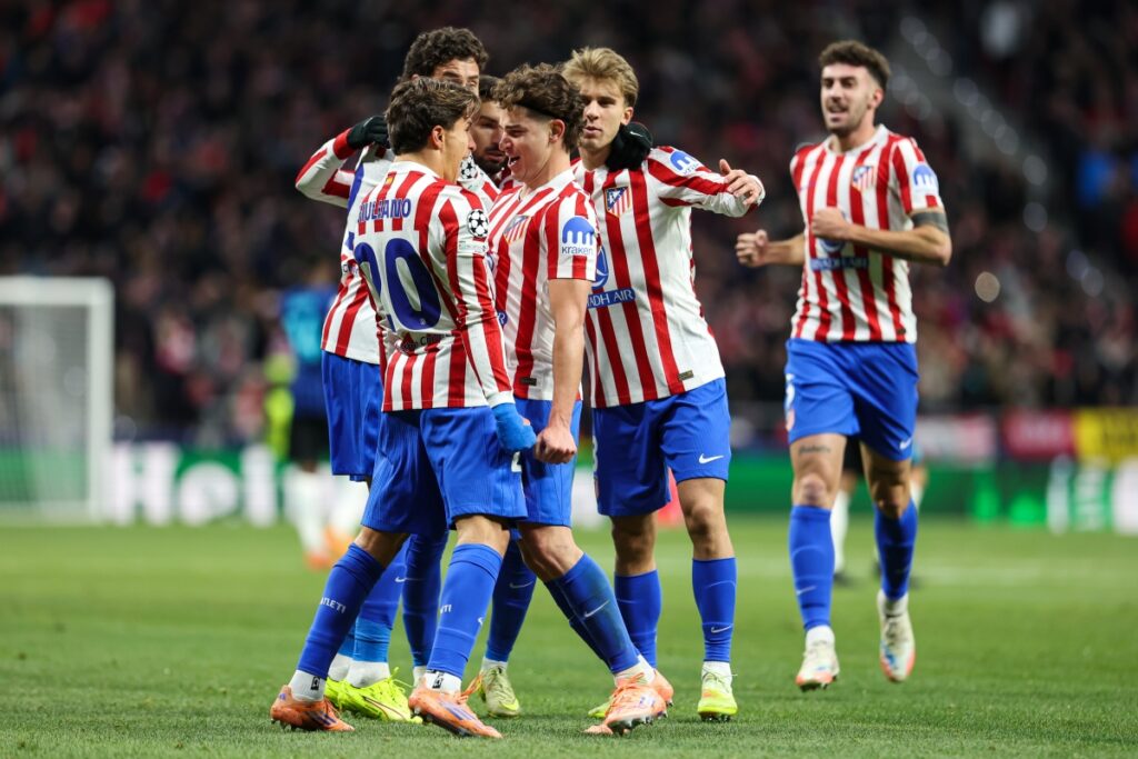 atletico-de-madrid-marca-no-fim-e-quebra-invencibilidade-da-inter