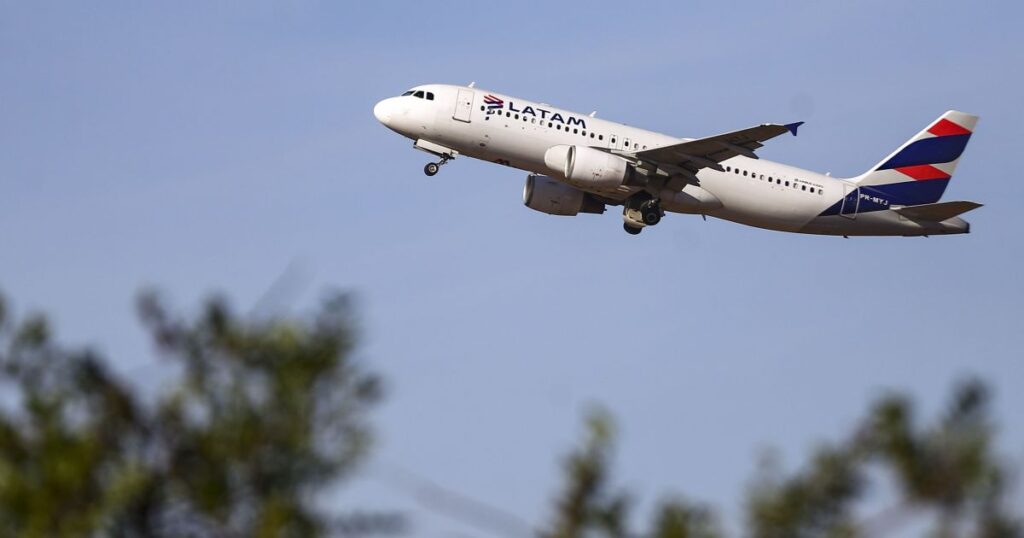 analise:-leilao-de-aeroportos-faz-parte-de-estrategia-do-governo