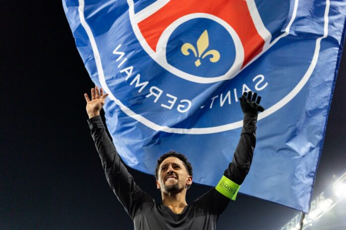video:-marquinhos-recebe-homenagem-apos-completar-500-jogos-pelo-psg