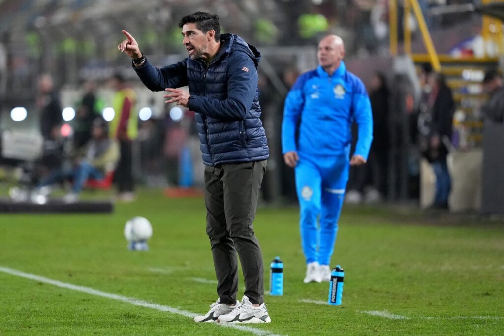 abel-ferreira-abre-o-jogo-e-define-futuro-no-palmeiras