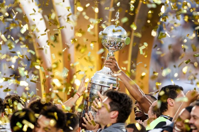 saiba-onde-assistir-a-final-da-libertadores-entre-palmeiras-x-flamengo