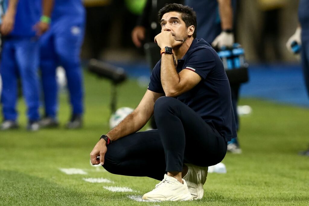 abel-ferreira-pode-se-tornar-o-2o-maior-vencedor-da-libertadores-como-tecnico