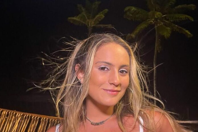 luisa-perisse-usa-item-intimo-para-remover-maquiagem:-“uma-merda”