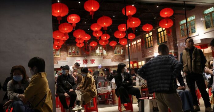 setor-de-servicos-da-china-cresce-no-menor-ritmo-em-5-meses,-mostra-pmi