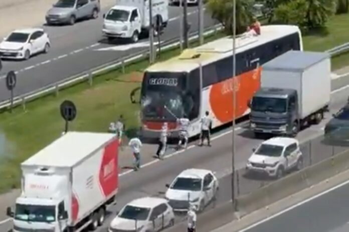 organizada-do-santos-ataca-torcida-do-internacional-em-santa-catarina