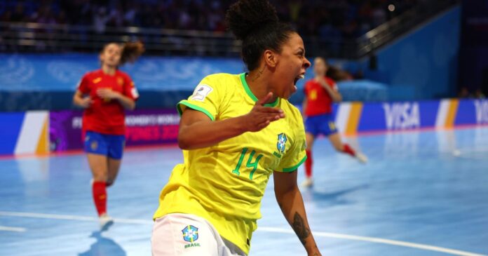 brasil-vence-espanha-e-garante-vaga-na-final-do-mundial-feminino-de-futsal