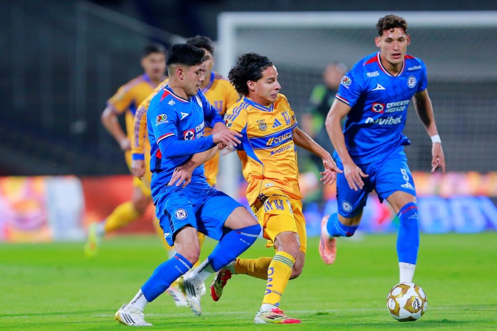 cruz-azul-encara-semifinal-do-mexicano-antes-de-enfrentar-flamengo