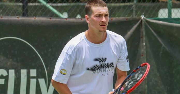 por-que-joao-fonseca-raspou-o-cabelo-antes-de-jogo-contra-alcaraz-em-miami