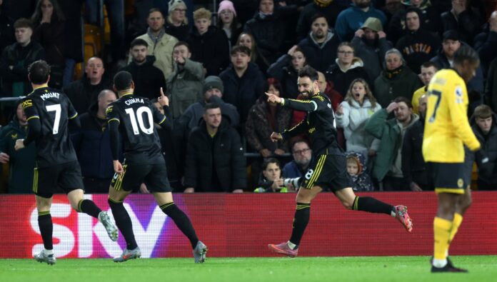 premier-league:-united-vence-wolves-e-alcanca-tres-jogos-sem-perder