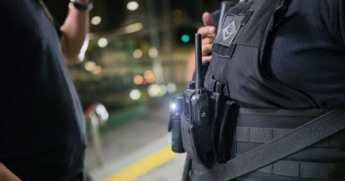 vinte-suspeitos-do-cv-e-do-tcp-de-sao-alvo-de-operacao-no-ceara