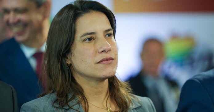 real-time:-gestao-de-raquel-lyra-e-aprovada-por-50%-em-pe;-47%-desaprovam