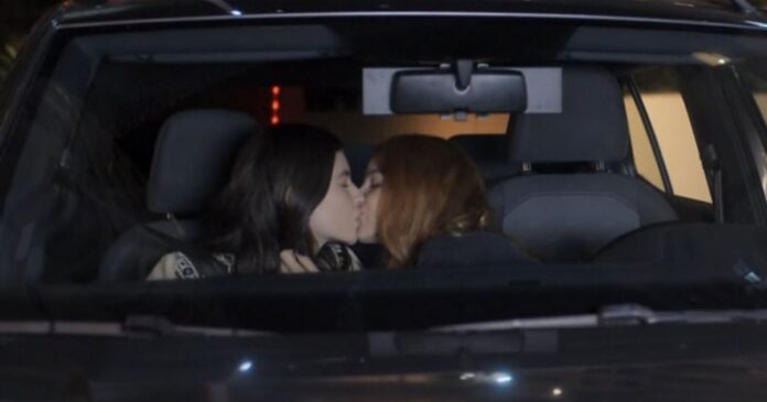 beijo-lesbico-de-juquinha-e-lorena-em-“tres-gracas”-leva-web-ao-delirio