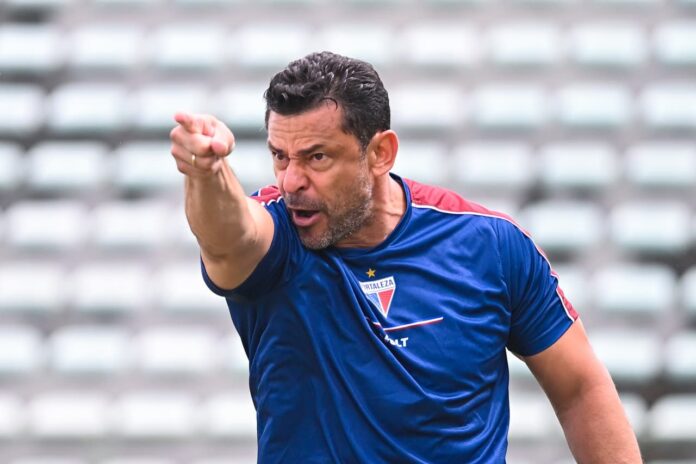 fred-pode-conquistar-primeiro-titulo-como-treinador-neste-domingo