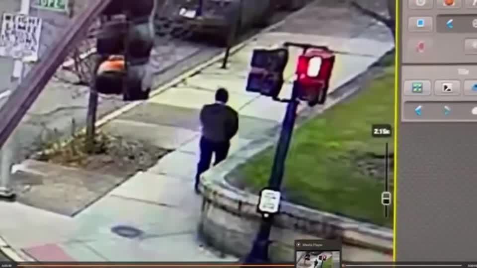 policia-dos-eua-prende-suspeito-apos-ataque-em-universidade