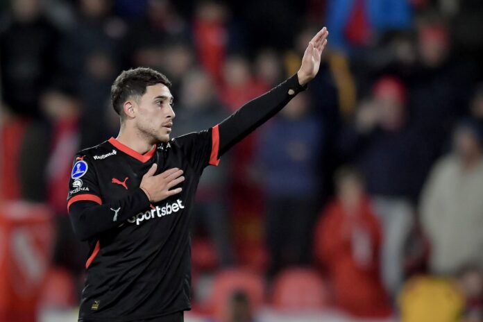 fifa-the-best:-montiel-leva-premio-puskas-por-gol-de-bicicleta