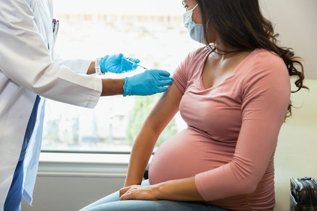 como-a-vacina-contra-bronquiolite-na-gestacao-protege-o-recem-nascido