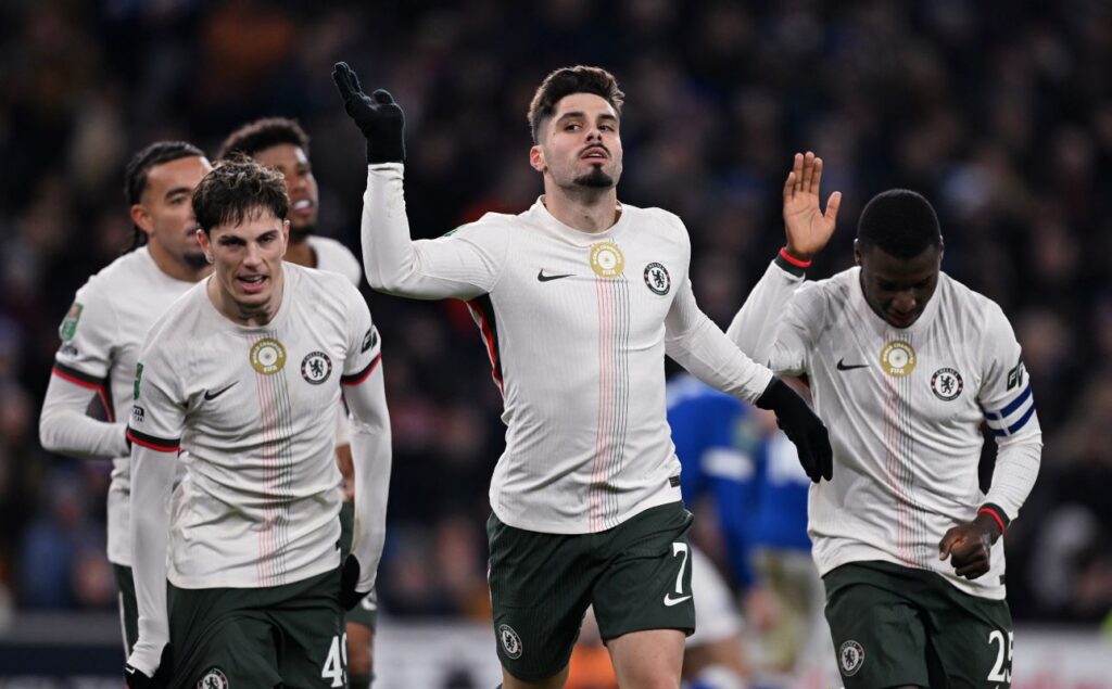 chelsea-vence-cardiff-city-e-vai-a-semifinal-da-copa-da-liga-inglesa