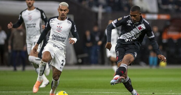 com-sete-pendurados,-corinthians-evita-cartoes-e-vai-completo-para-volta