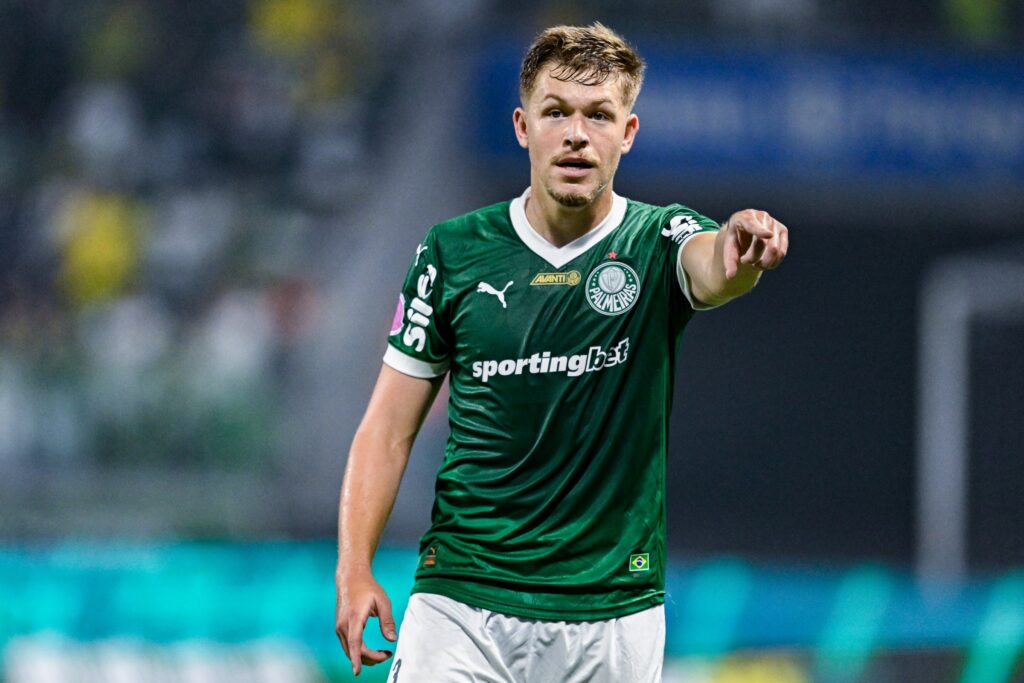 palmeiras-anuncia-contratacao-de-bruno-fuchs-apos-emprestimo