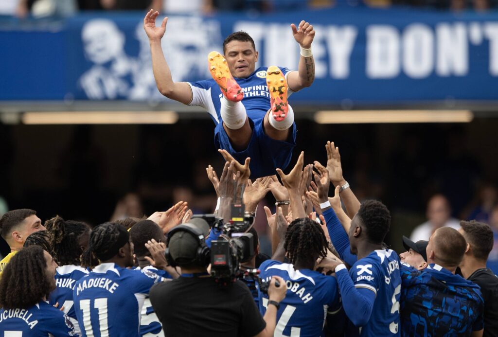 chelsea-intriga-web-apos-celebrar-carreira-de-thiago-silva:-“monstro”