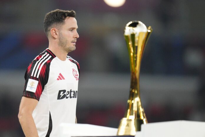 saul-niguez-pede-desculpas-apos-perder-penalti-contra-o-psg:-“falhei”