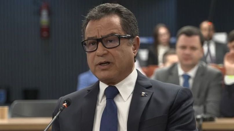 preso-desde-novembro,-ex-comandante-da-marinha-segue-sem-receber-visitas