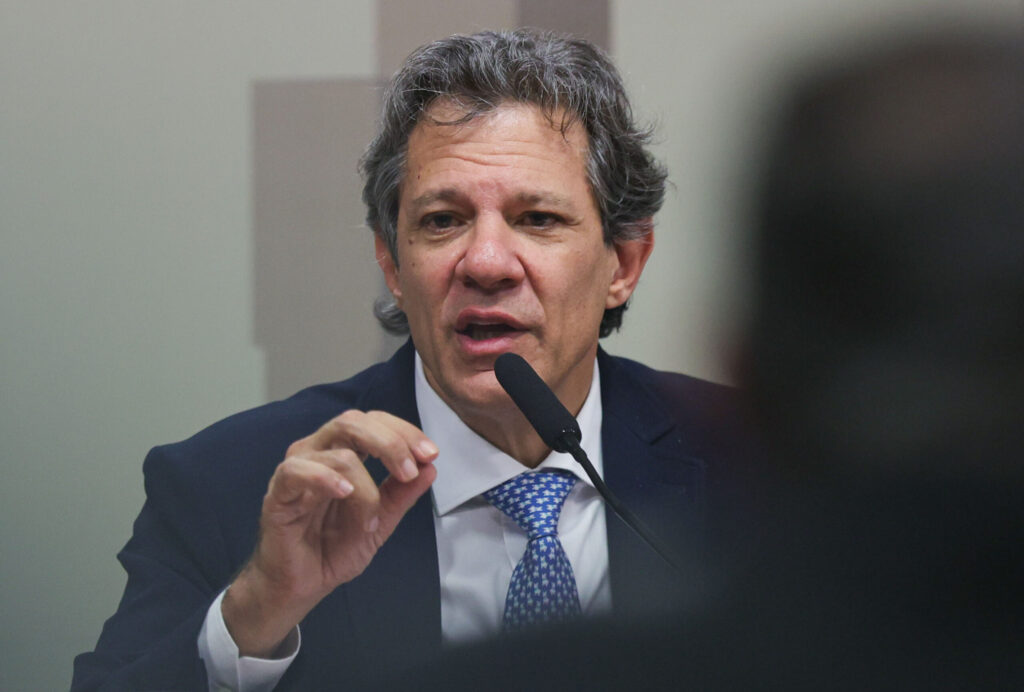 haddad-diz-que-manteria-arcabouco-fiscal,-mas-admite-mudancas