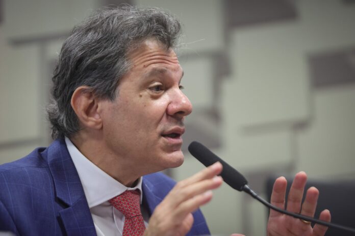 haddad-confirma-possibilidade-de-sair-da-fazenda-ate-fevereiro
