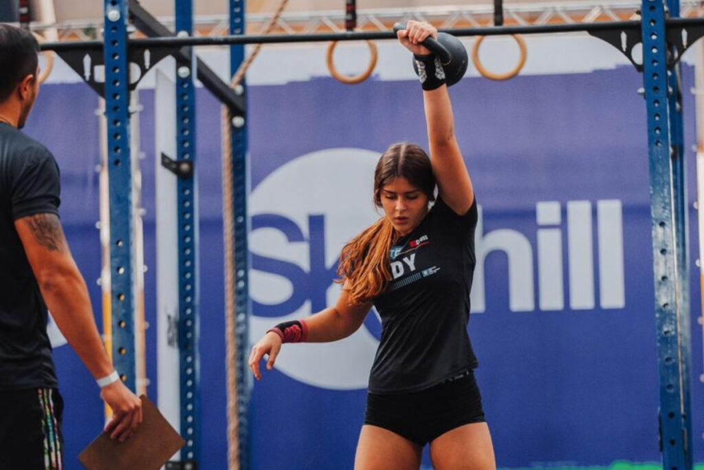 conheca-jady,-estrela-brasiliense-de-15-anos-no-crossfit-mundial