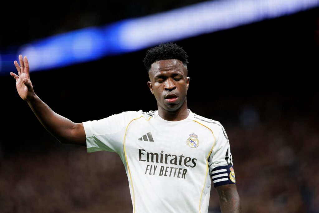 vini-jr.-troca-foto-e-rumores-sobre-saida-do-real-madrid-aumentam