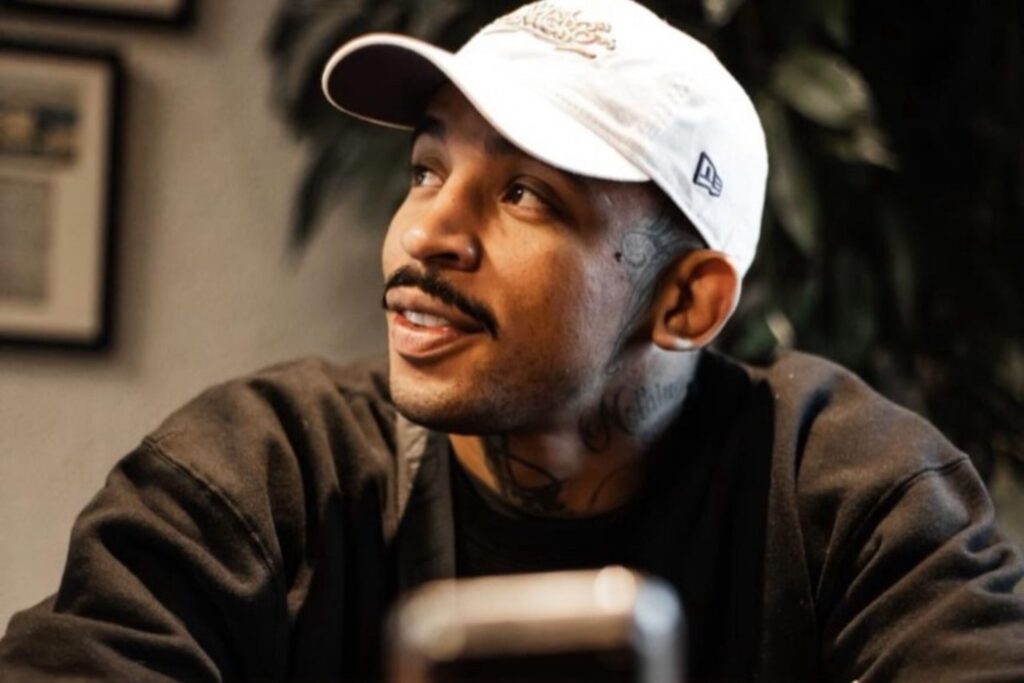 pane-em-aviao-obriga-brasileiro-do-ufc-a-voltar-para-europa