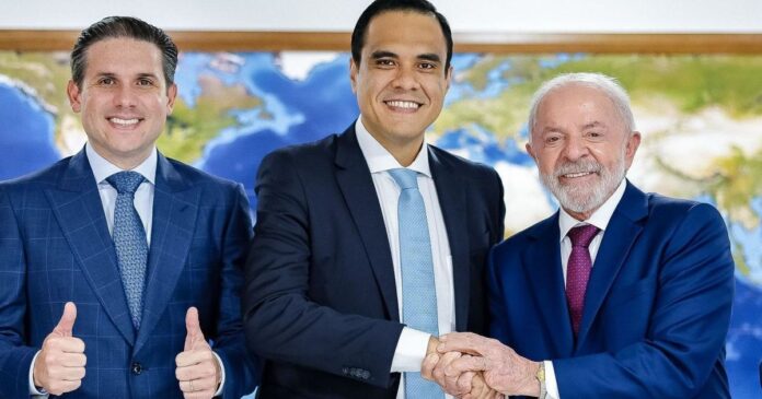 novo-ministro-do-turismo,-gustavo-feliciano-toma-posse-nesta-terca-feira