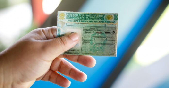 quanto-custa-a-cnh-em-2026?-preco-pode-cair-mais-de-70%