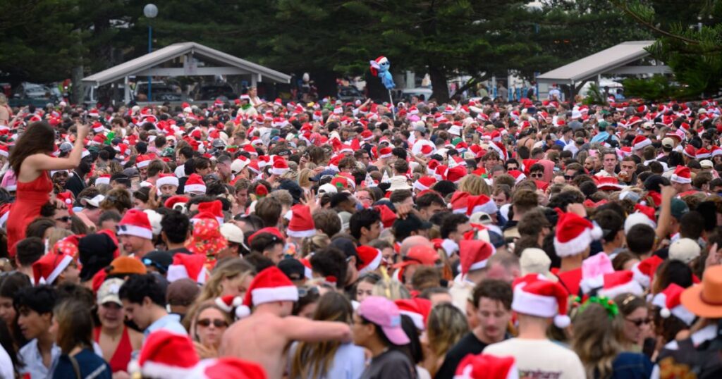 australianos-fazem-celebracao-silenciosa-em-praia-apos-ataque-terrorista