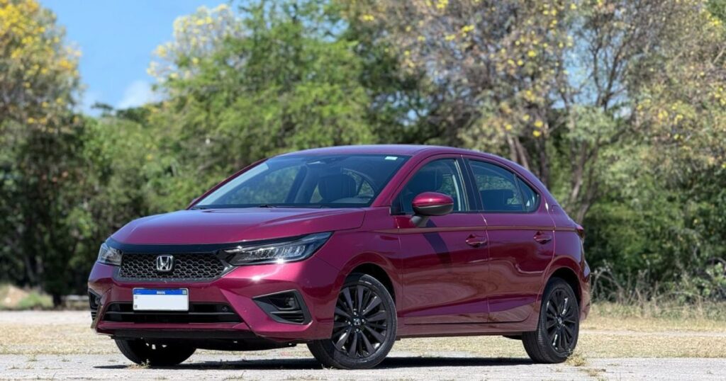 honda-city-hatch:-veja-8-curiosidades-do-carro-mais-barato-da-marca