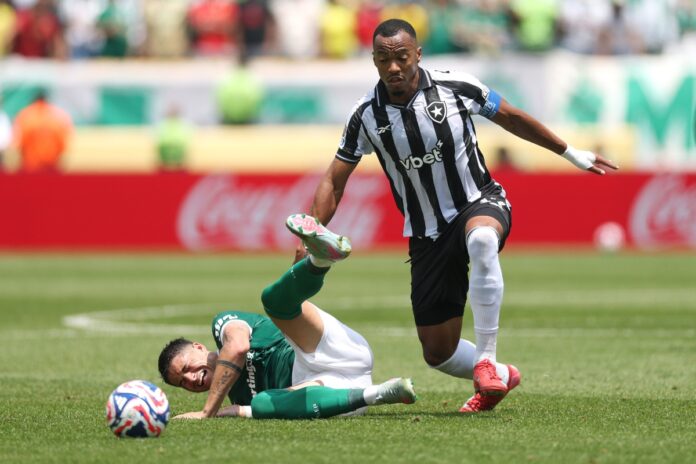 marlon-freitas-recebe-liberacao-de-textor-para-acertar-com-o-palmeiras