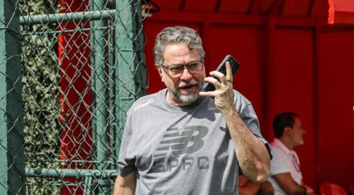 sao-paulo:-impeachment-de-casares-avanca-e-ganha-possivel-data-em-conselho