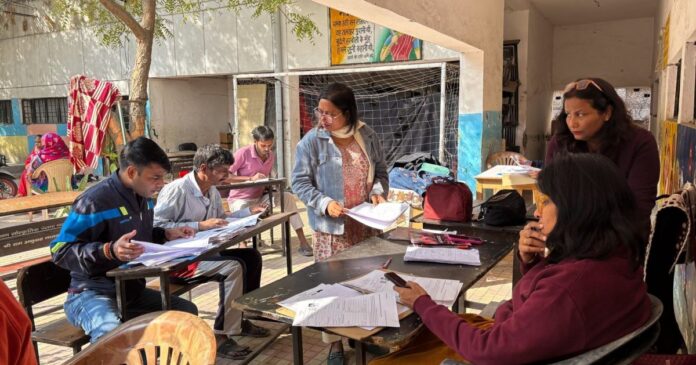 india-corre-contra-tempo-para-checar-registros-de-meio-bilhao-de-eleitores