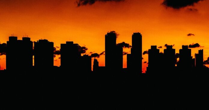 sp-quebra-recorde-de-calor-pelo-terceiro-dia;-capital-registra-37,2o-c