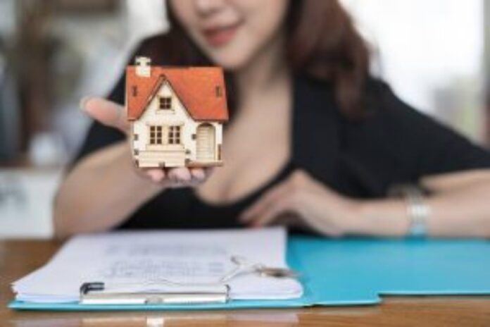 igp-m:-indice-usado-para-reajustar-alugueis-fecha-2025-em-queda