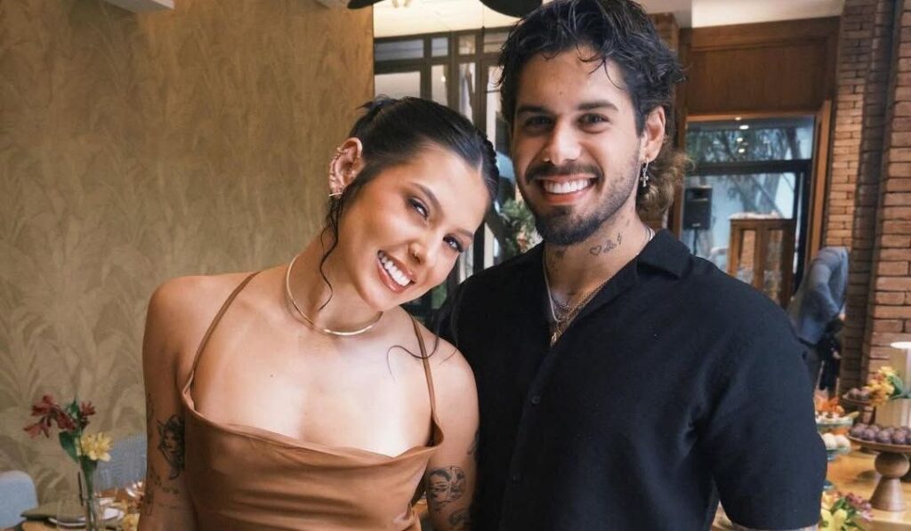 ana-castela-responde-pergunta-de-fa-sobre-termino-com-ze-felipe:-“besta”