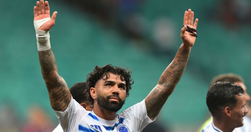 fechado-com-o-santos,-gabigol-publica-mensagem-ao-cruzeiro-nas-redes;-veja