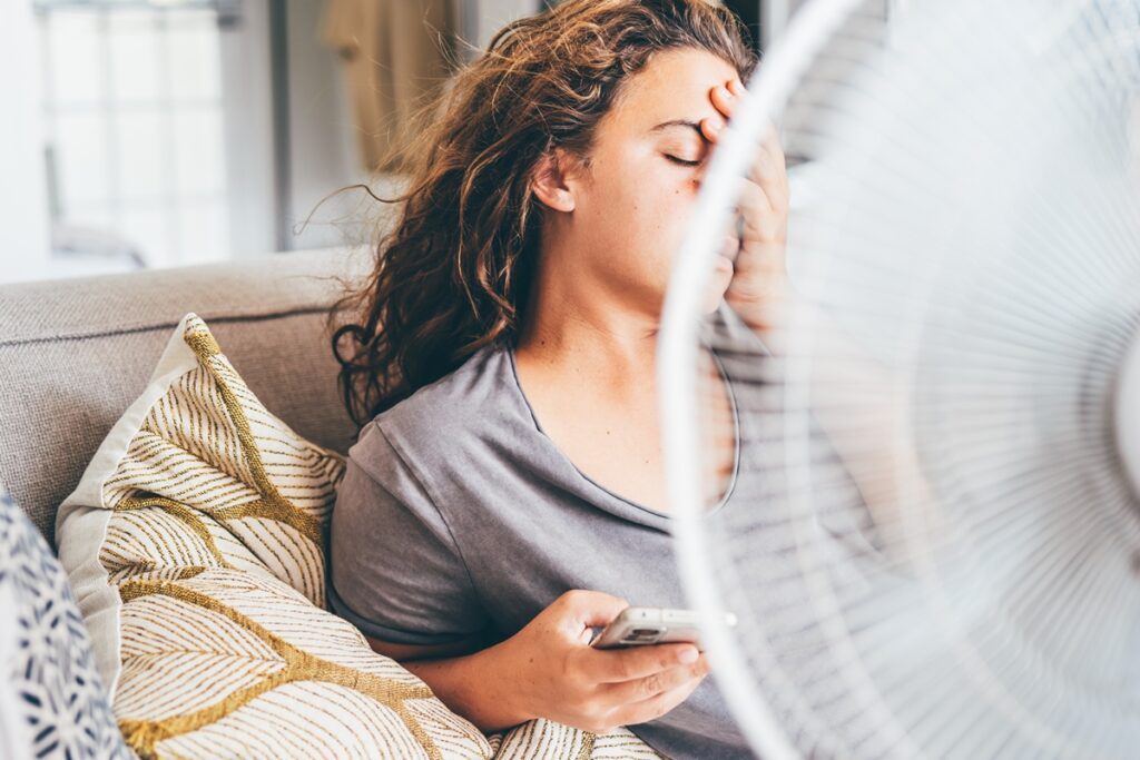 onda-de-calor:-saiba-o-que-fazer-em-caso-de-insolacao