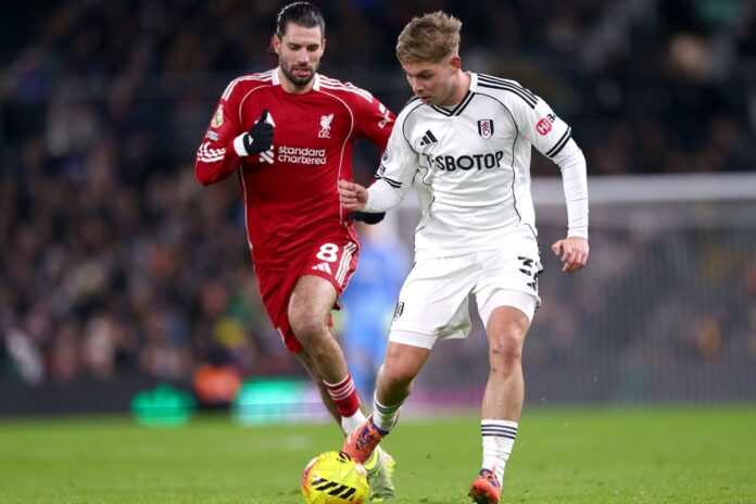 em-jogo-de-quatro-gols,-liverpool-e-fulham-empatam-na-premier-league