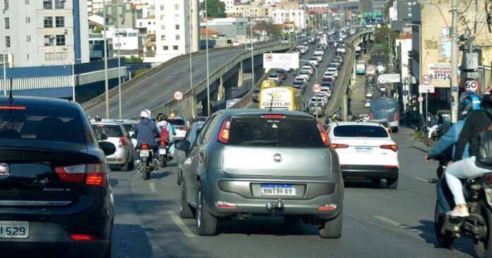 ipva-e-iptu-2026:-a-vista-ou-parcelado?-veja-dicas-para-equilibrar-financas